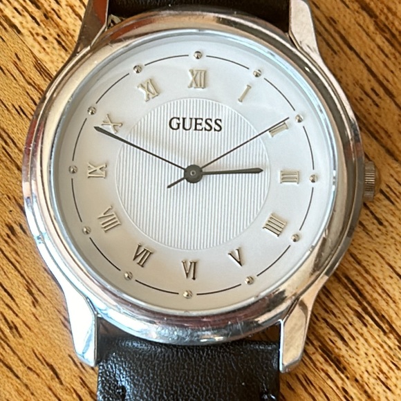 Guess Quartz Watch - New band - Picture 3 of 10